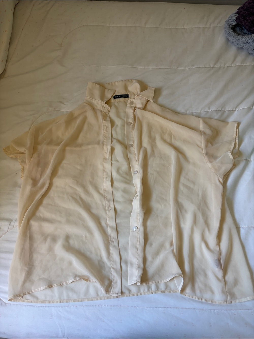 SHEIN Pale Cream Short-Sleeve Button Down Shirt